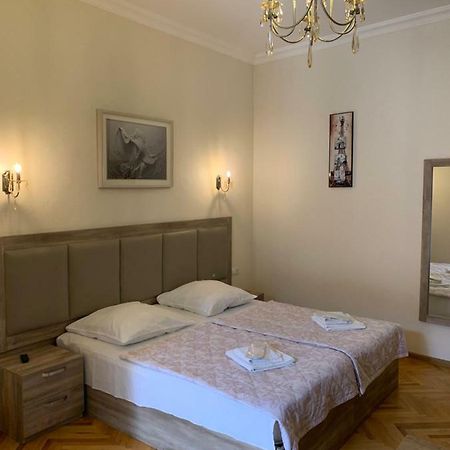 Guest House Rafael Tbilisi Luaran gambar