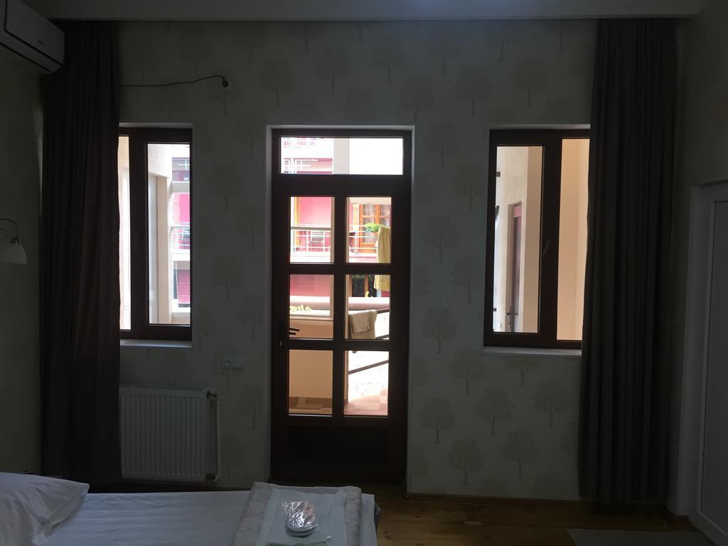 Guest House Rafael Tbilisi Luaran gambar