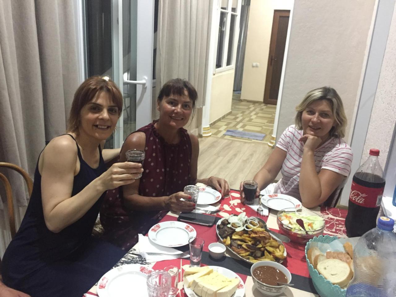 Guest House Rafael Tbilisi Luaran gambar