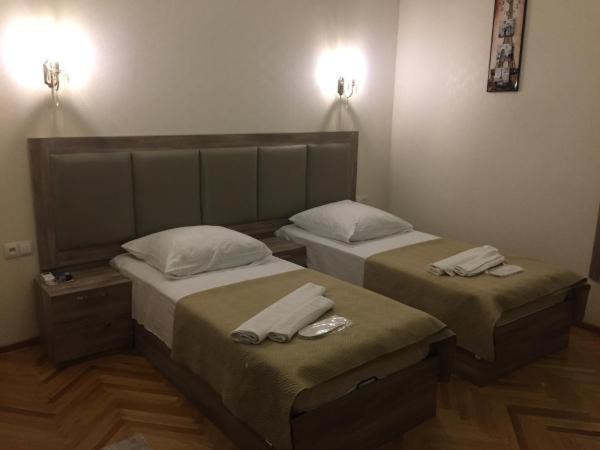 Guest House Rafael Tbilisi Luaran gambar